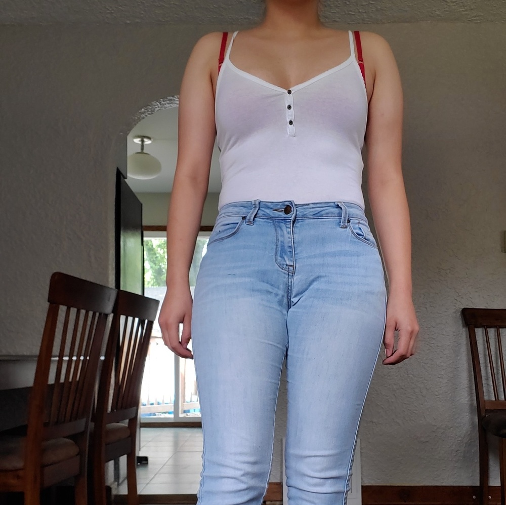 Tank top - Picture 2 of 3